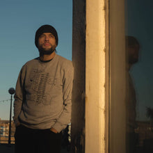 Charger l&#39;image dans la galerie, HANDS SWEATSHIRT

